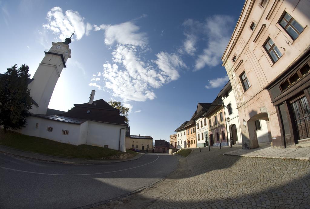 Hotel Sobota Poprad Exterior foto