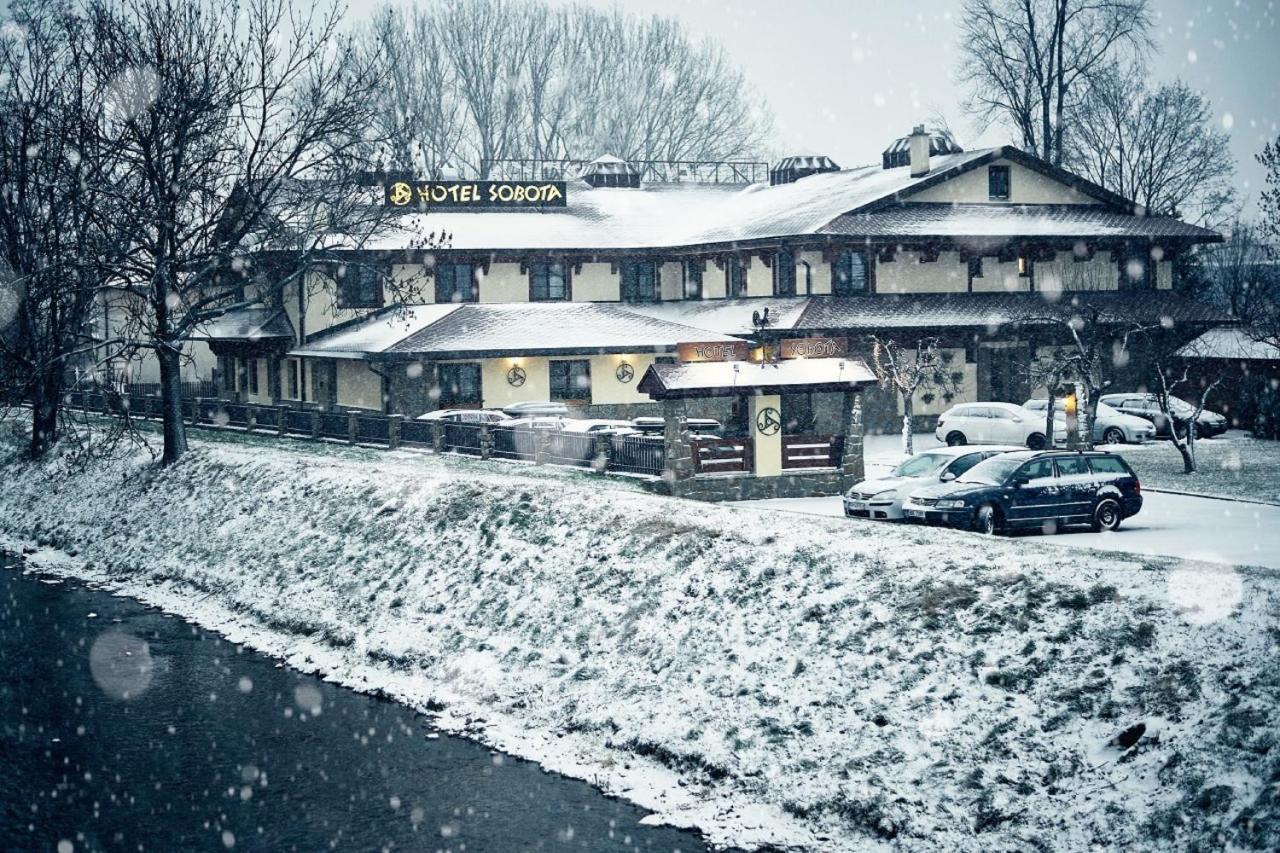 Hotel Sobota Poprad Exterior foto