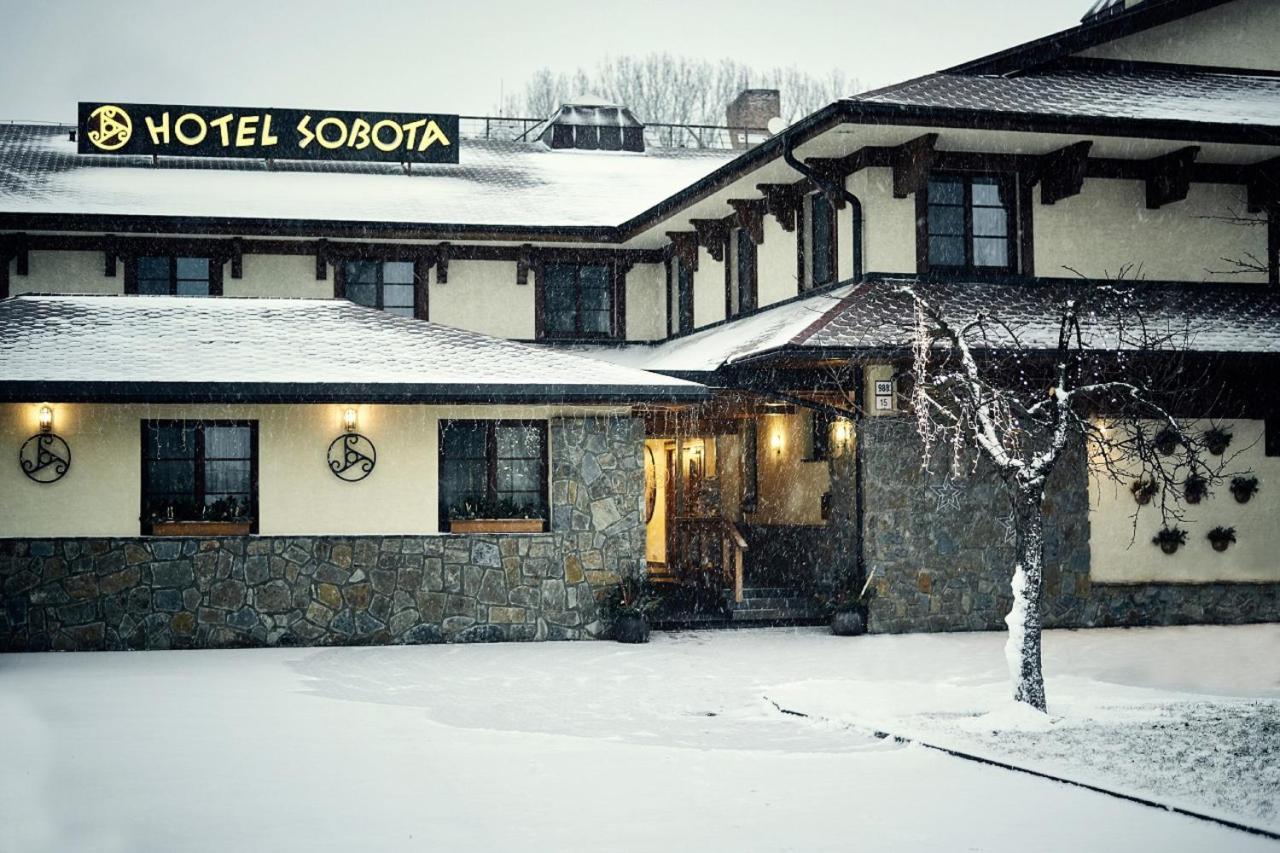 Hotel Sobota Poprad Exterior foto